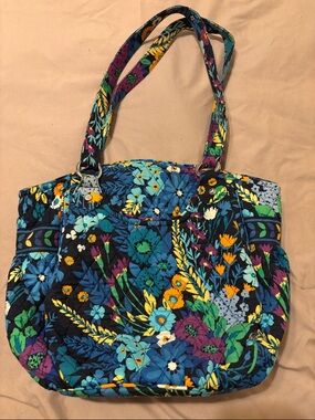 Vera Bradley Tote